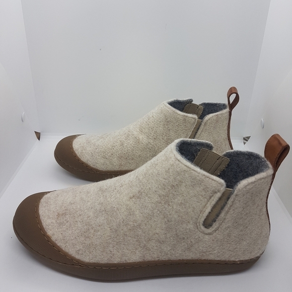 Nwb Greys The Outdoor Oatmel gum Slipper Boot  Sz 8 - Picture 3 of 8